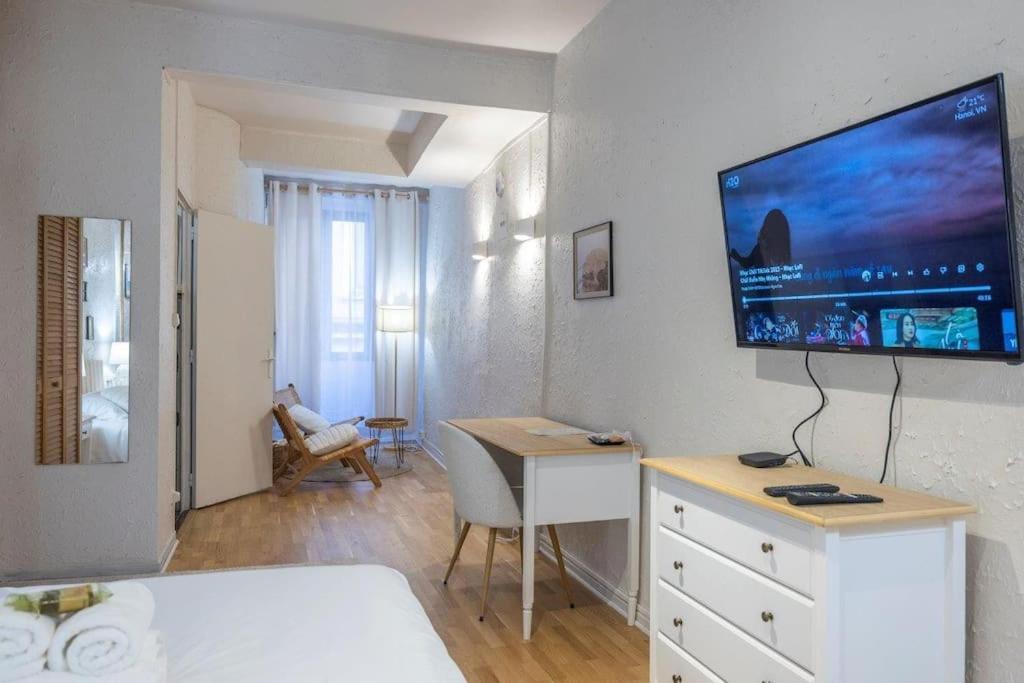 Appartement Cosy Dans Les Rues Pietonnes グルノーブル エクステリア 写真